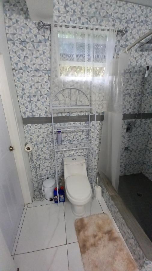 Cozy Vacation Retreat With Free Parking Roseau Exterior foto
