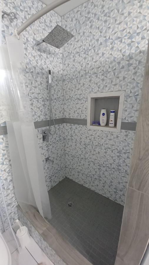 Cozy Vacation Retreat With Free Parking Roseau Exterior foto